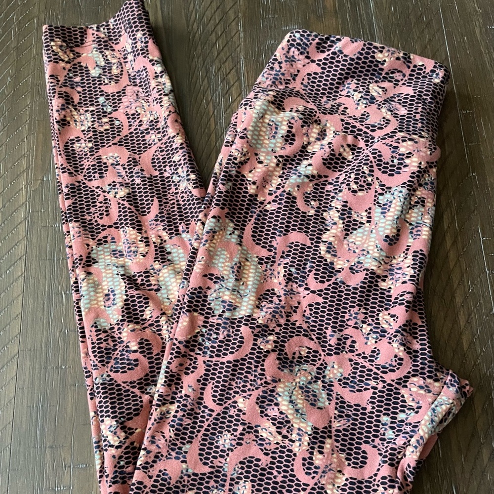 LulaRoe Leggings